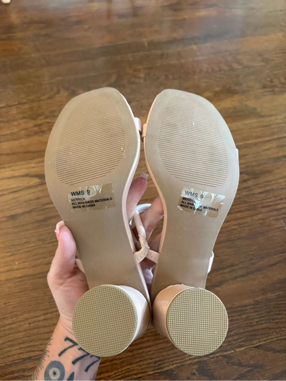Dolce Vita soft strap